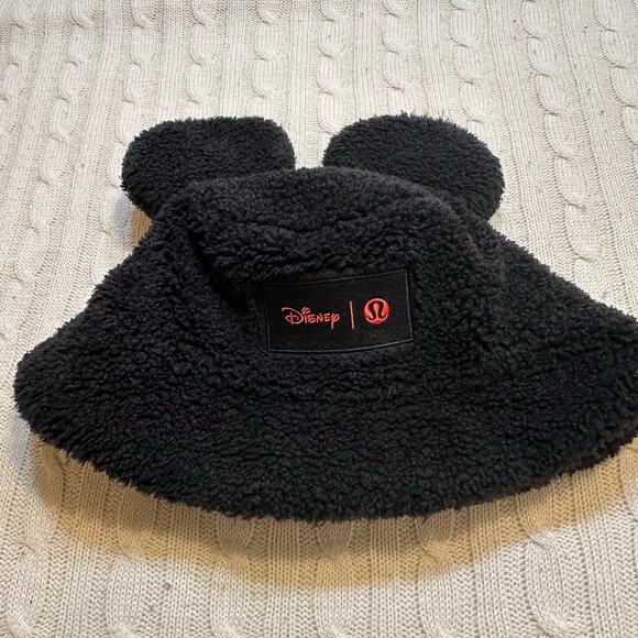 Lululemon X Disney Textured Fleece Bucket Hat Size L - Picture 5 of 8
